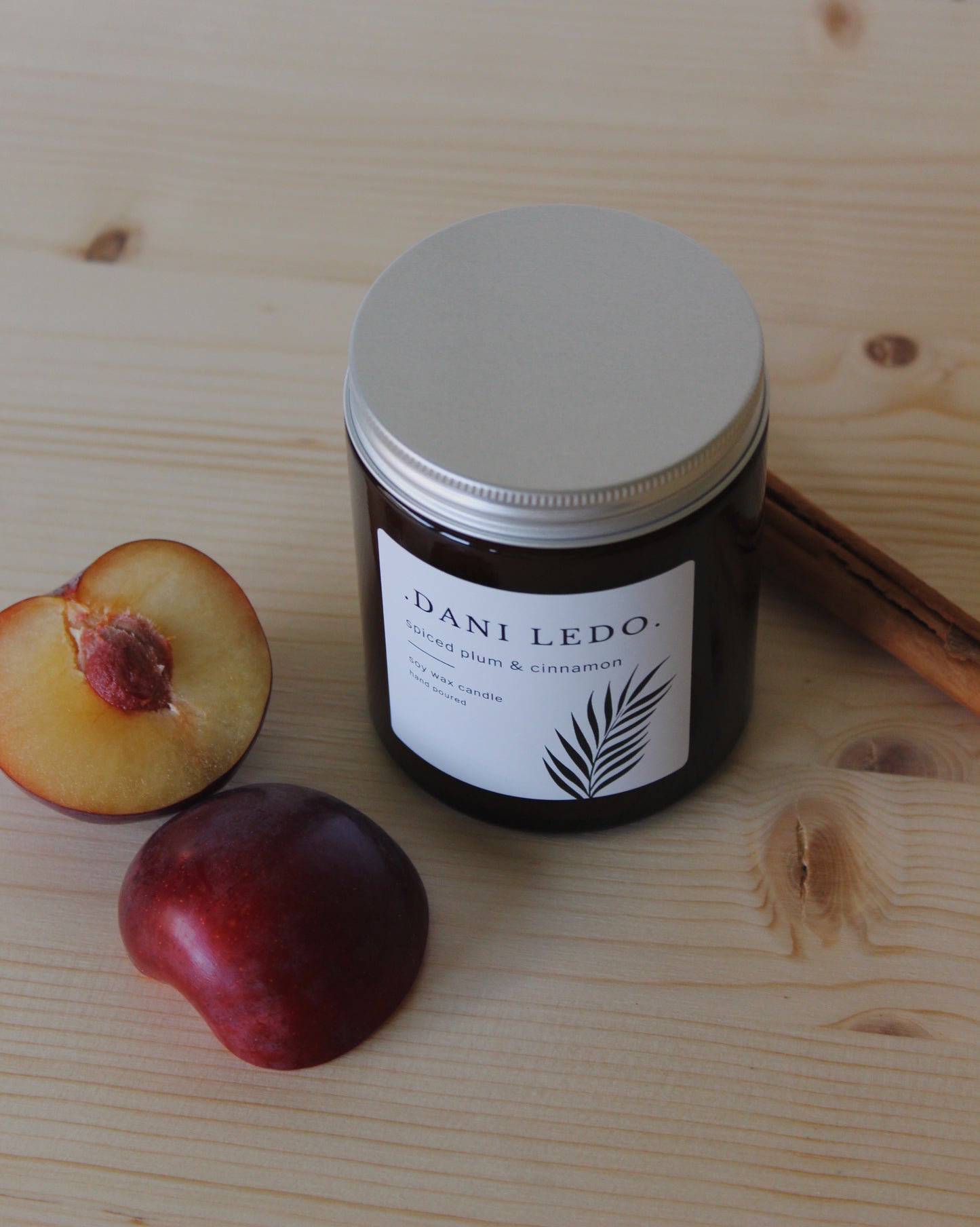 Spiced Plum & Cinnamon Single Wick Candle